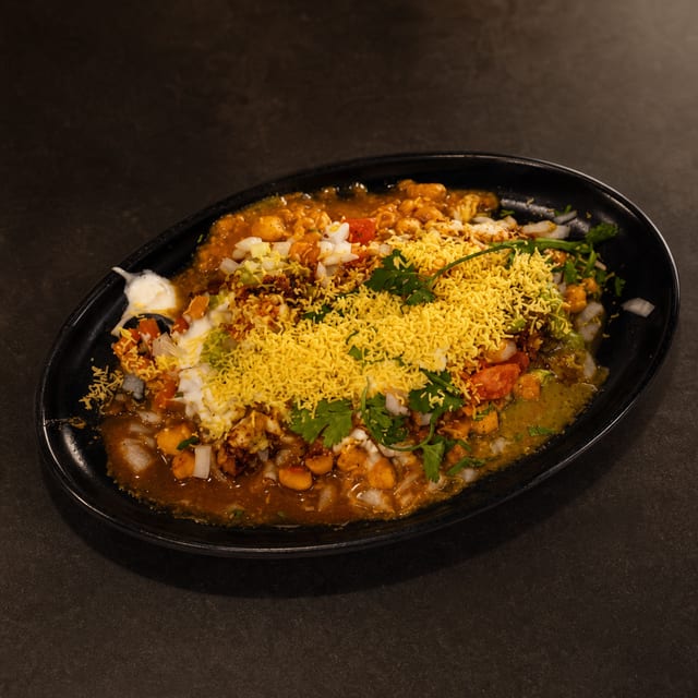 Aloo Tikki Chole.